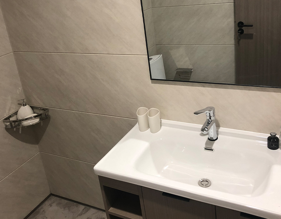 PEC nástěnné horizontální prefabrikované modulární sanitární koupelny
